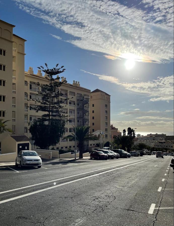Estudio Los Cristianos 洛斯克里斯蒂亚诺斯 外观 照片